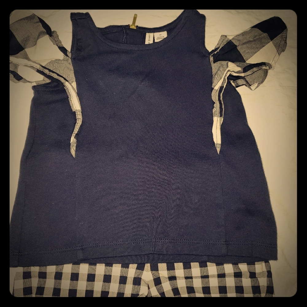 Girl's toddler clothes